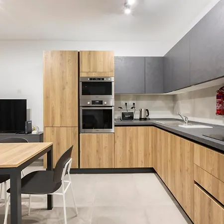 Apartamento 13-hosted By Sweetstay