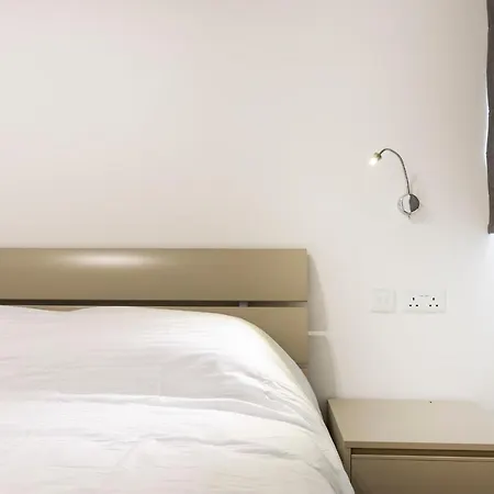 Apartment 13-hosted By Sweetstay Gzira