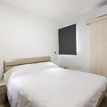 Apartamento 13-hosted By Sweetstay *