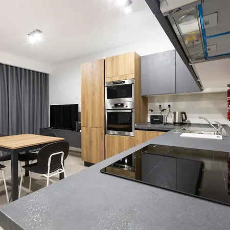 13-hosted By Sweetstay Apartamento Gzira